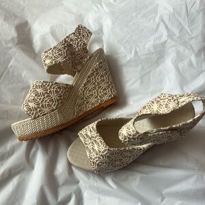 New Women’s sandals